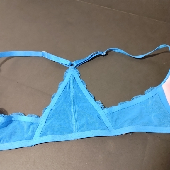 Women's PINK Victoria Secret Bra Hooks Front Green Size 36C Push Up Racer Back - Picture 8 of 8